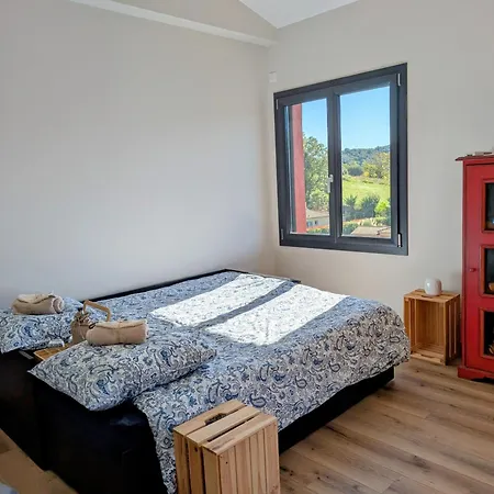 Homestay Spacieuse Avec Superbe Vue Et Sdb Privee Auribeau-sur-Siagne